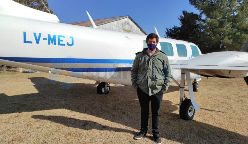 Aero Club Coronel Suárez: pilotos realizan las prácticas para obtener su licencia comercial
