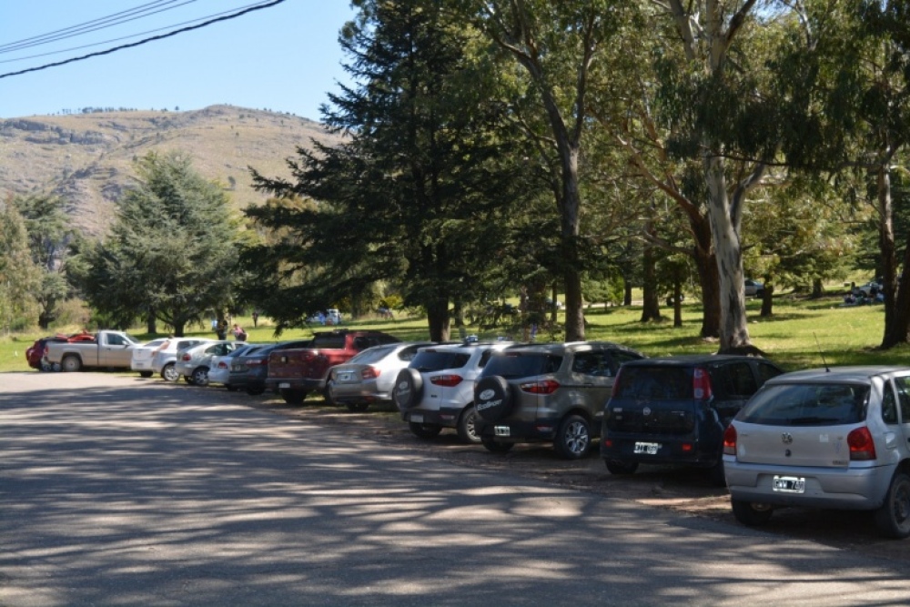 Comarca Serrana: Gran cantidad de turistas colmaron la capacidad hotelera durante el fin de semana largo
