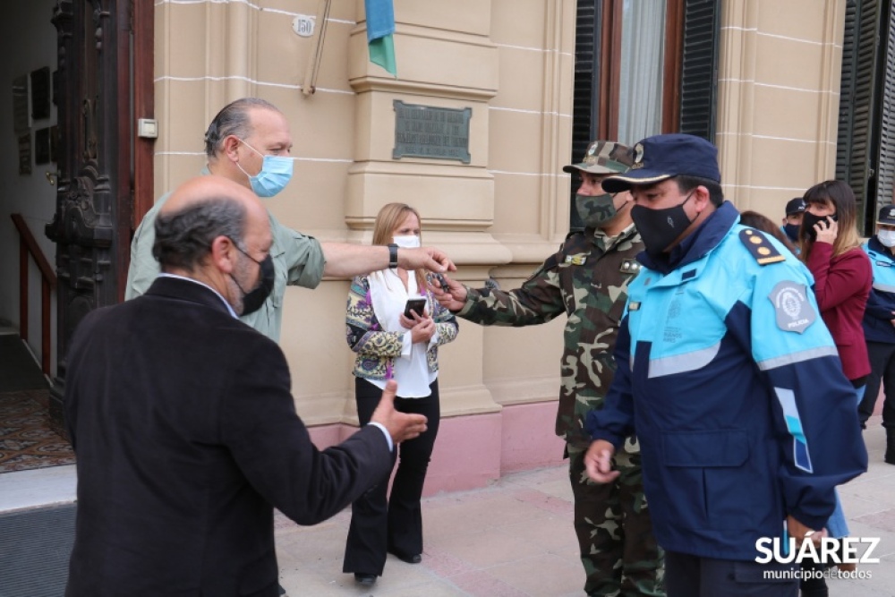 El Ministro Berni entregó patrulleros a la Policía Rural y Comunal de Coronel Suárez
