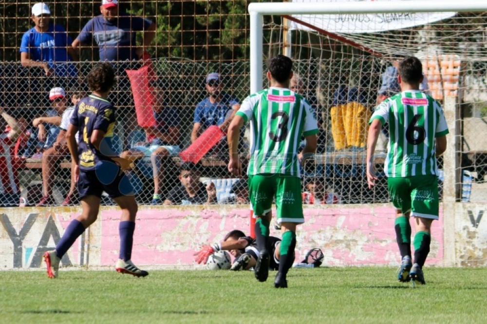 Atlético Huanguelén venció a Boca y jugará la final de Reserva frente a Unión de Tornquist
