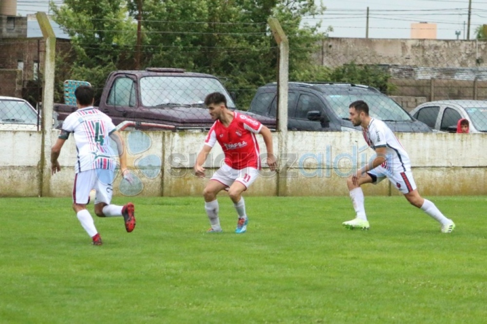 Independiente derrotaba a Deportivo Sarmiento pero el partido se tuvo que suspender por la lluvia
