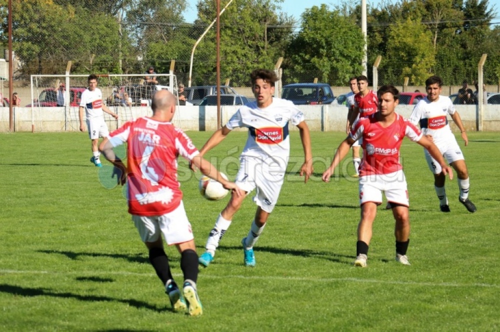 Independiente le ganó de local a Deportivo Argentino
