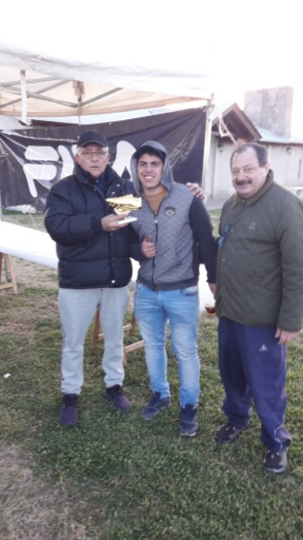Martínez chapa y pintura bicampeón del torneo La Mutual
