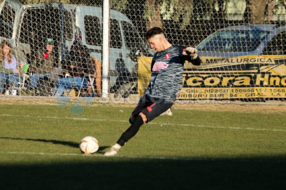 Independiente le ganó a Deportivo Sarmiento en el adelanto del sábado
