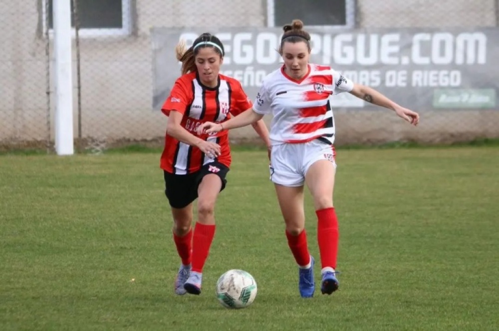 Belgrano de Espartillar y Argentino de Pigüé finalistas del torneo preparación de fútbol femenino
