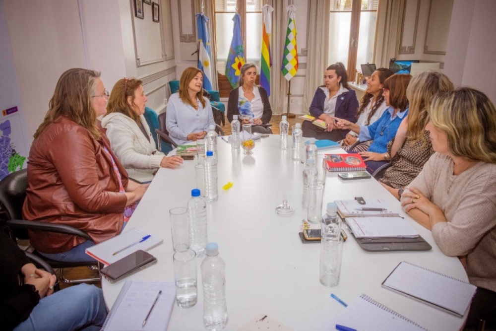 Evaluaron la articulación en los municipios y llegada del Ministerio de Mujeres, Políticas de Género y Diversidad Sexual

