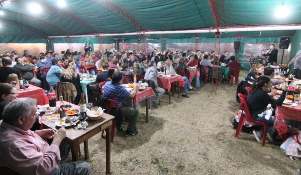 Deportivo Sarmiento abre la expo ruralista hoy con la tradicional cena show
