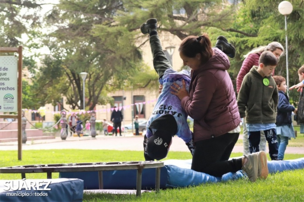 Más de 300 niños de Jardines de Infantes disfrutaron de la Gymkhana organizada por el CEF en la plaza San Martín
