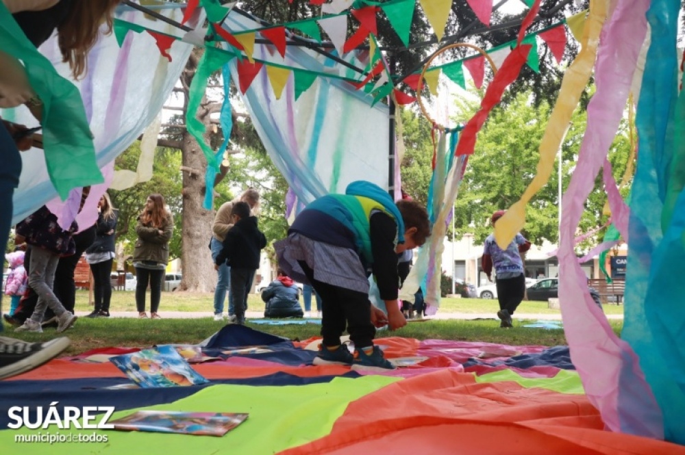 Más de 300 niños de Jardines de Infantes disfrutaron de la Gymkhana organizada por el CEF en la plaza San Martín
