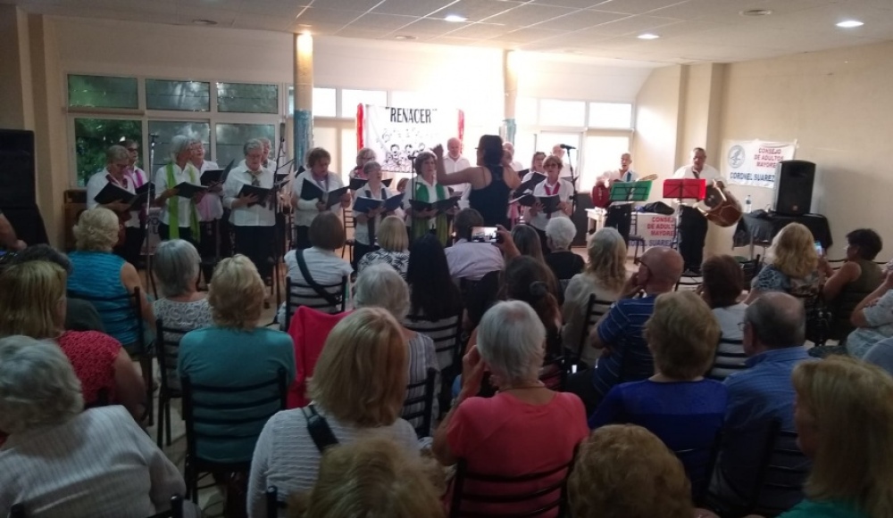 El Coro Renacer del Consejo de Personas Mayores cerró su año con un magistral concierto
