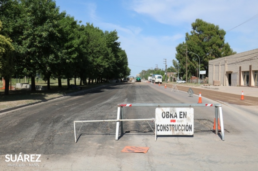 Se inició la pavimentación y repavimentación de avenida Casey entre Roque Sáenz Peña y ruta provincial Nº 85
