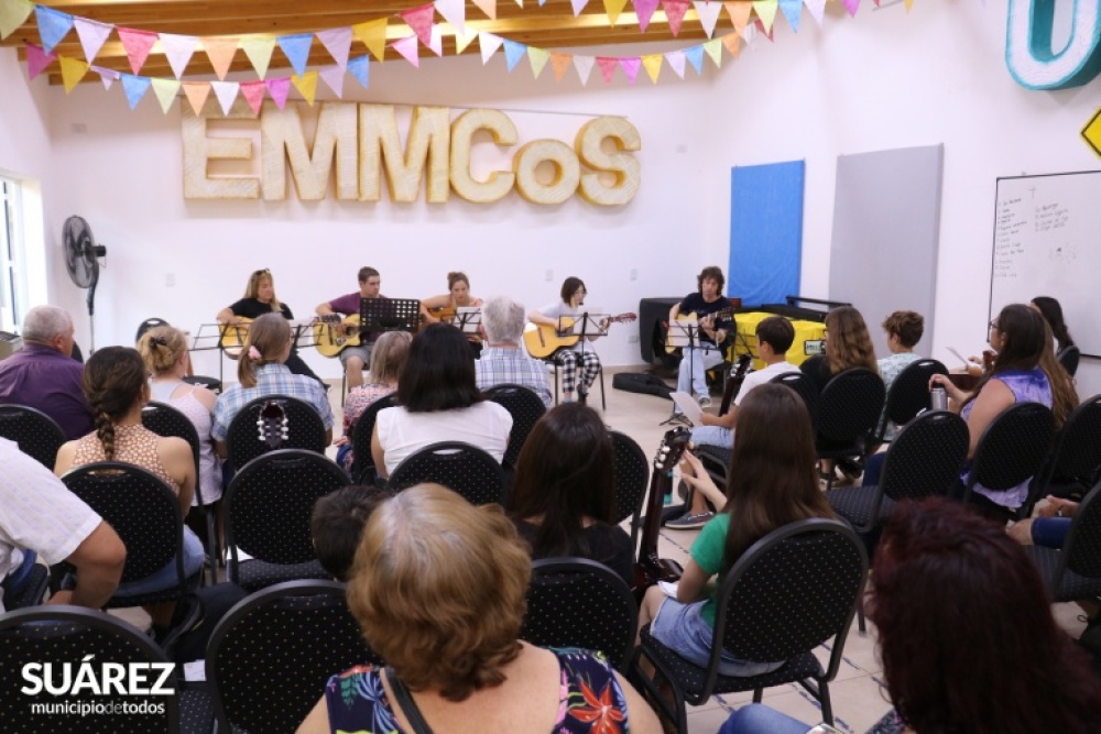 EMMCoS: Cierre de la cátedra de Guitarra Criolla
