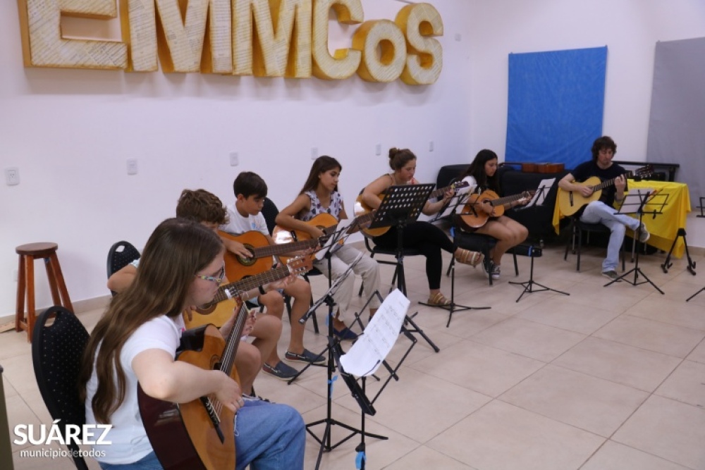 EMMCoS: Cierre de la cátedra de Guitarra Criolla
