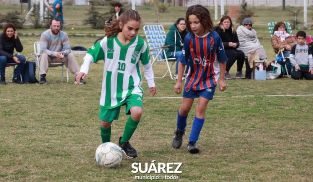 Más de 200 jugadoras fueron parte del 1° encuentro de fútbol femenino infantil
