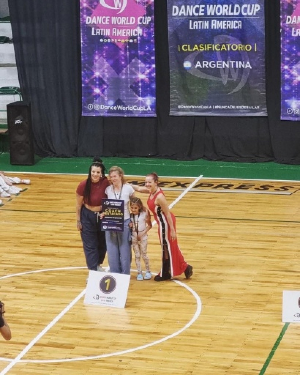 Las Varadé brillaron en el torneo “Dance World Cup 2023” en Olavarria
