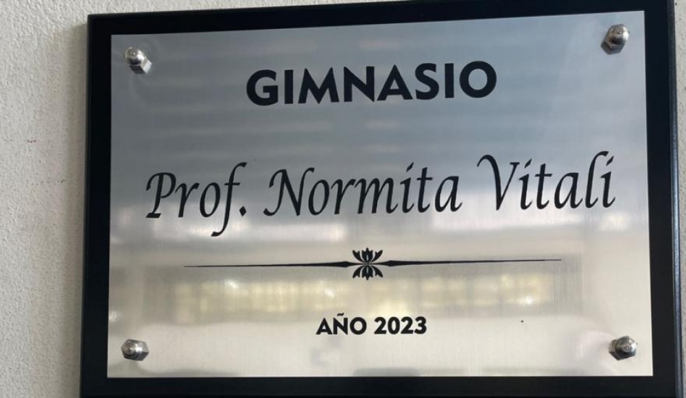 El parabólico de la Unidad Académica lleva el nombre de Normita Vitali
