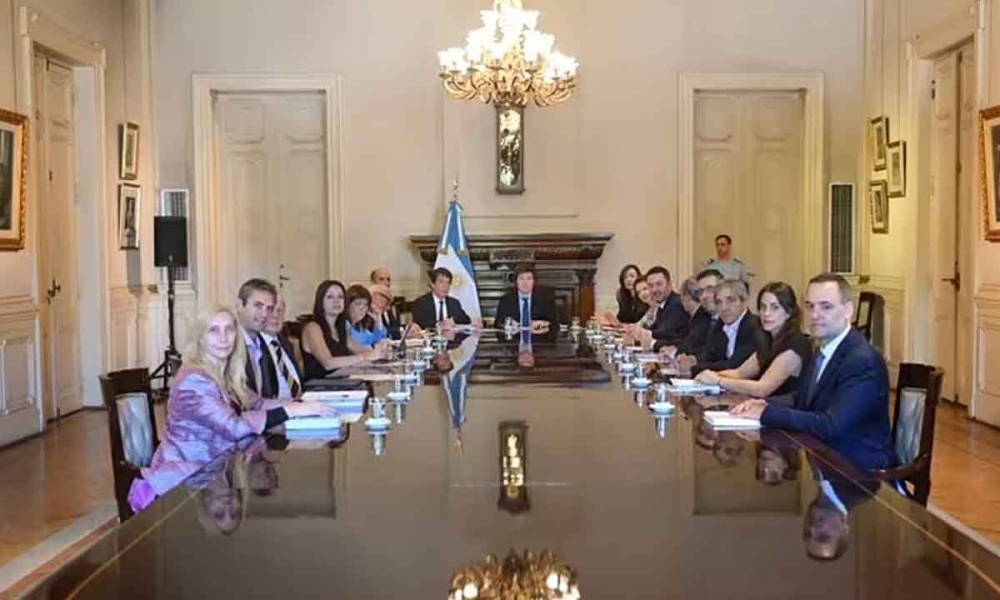 Milei reúne a todo el Gabinete y se alineará con el G7 por la situación en Israel