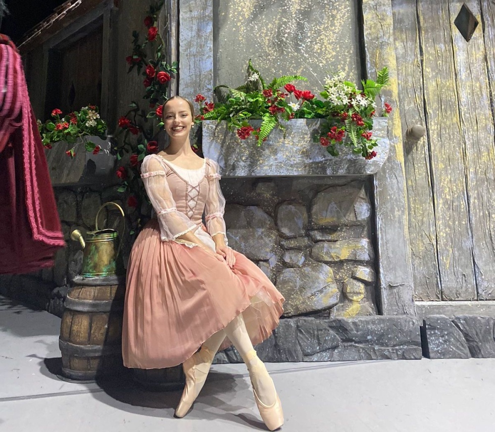 Magdalena Alonso debutó como bailarina del Ballet Estable del Teatro Argentino de La Plata