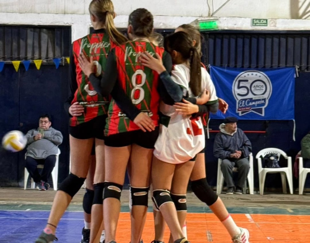 El Centro Deportivo Sarmiento brilla en la primera etapa de la Liga Provincial de Voleibol Sub 14 en Azul